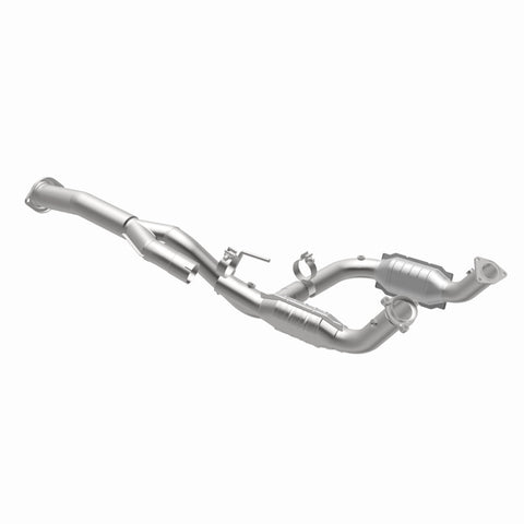 MagnaFlow Conv Direct Fit 11-16 Chevrolet Silverado 2500HD/3500HD / GMC Sierra 2500HD/3500HD - 21-252