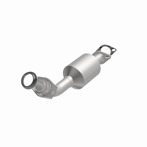 MagnaFlow Pre-OBDII Direct Fit Catalytic Converter 79-85 Dodge Ram 50 2.0L/2.6L - 3391238