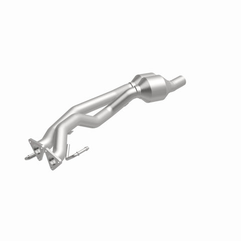 MagnaFlow Direct Fit Catalytic Converter 07-09 Audi Q7 3.6L Manifold - 5491957