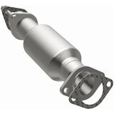 MagnaFlow Direct Fit Catalytic Converter 2011 Kia Sorento 3.5 Underbody - 52644
