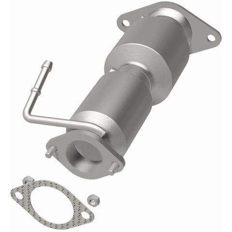 MagnaFlow Direct Fit Catalytic Converter 13-15 Hyundai Veloster 1.6L Underbody - 52855