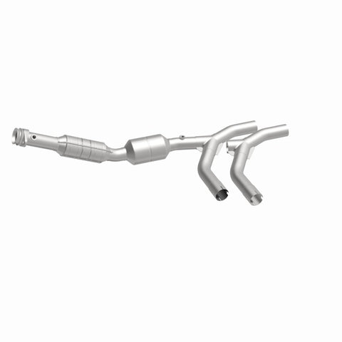 MagnaFlow Direct Fit Catalytic Converter 05-07 Ford E150 4.6L Passenger Side - 24308