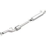 MagnaFlow Direct Fit Catalytic Converter 2002-2006 Sprinter 2500 2.7 L Underbody - 52290