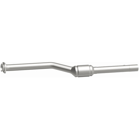 MagnaFlow Direct Fit Catalytic Converter 99-00 BMW 540i 4.4L PS Rear - 49786