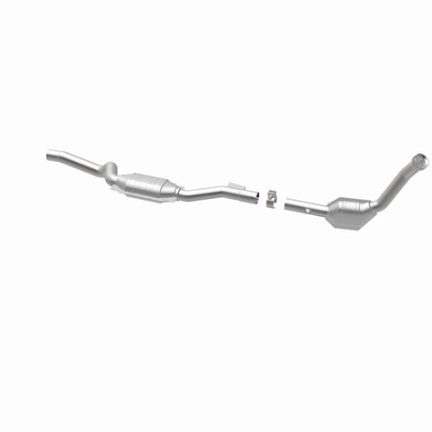 MagnaFlow Direct Fit Catalytic Converter 2003 ML350 3.7L Underbody - 52115