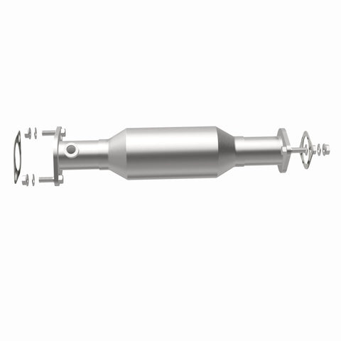 MagnaFlow Direct Fit Catalytic Converter 04-06 Outlander 2.4L - 24371