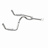 MagnaFlow Conv DF 2000 Chevrolet/GMC Express/Savana 1500/2500 5.7L to 8500 GVW - 23073