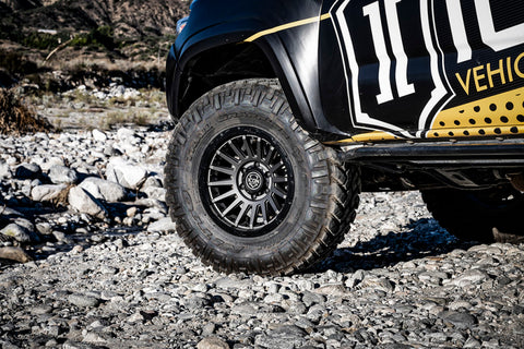 ICON Recon Pro 17x8.5 8 x 6.5 13mm Offset 5.25in BS Charcoal Wheel - 23617858052CH