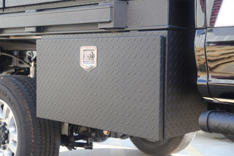 Dee Zee Universal Tool Box - Specialty Underbed Black BT Alum 36X20X18 (Txt Blk) - DZ77TB