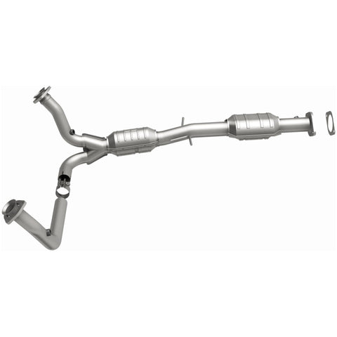 MagnaFlow Direct Fit Catalytic Converter 00-04 Chevy S10 4.3L 2WD - 49945