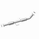 MagnaFlow 13-15 Toyota Tacoma California Grade CARB Compliant Direct-Fit Catalytic Converter - 5582703