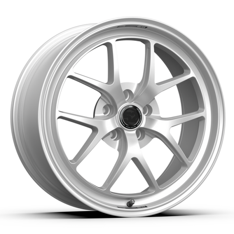 fifteen52 Sector RSR -19x9.5 / 5x120 / 22mm ET / 72.56mm Center Bore - Radiant Silver - RSSRS-99552+22
