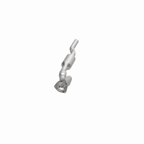 MagnaFlow Direct Fit Catalytic Converter 96-99 Audi A6 Quattro 2.8L - 24003