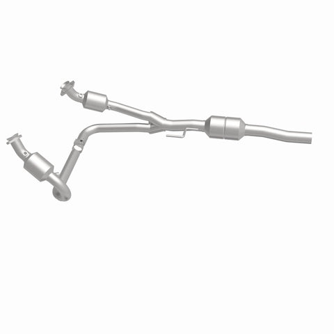MagnaFlow Direct Fit Catalytic Converter 02-03 Dodge Durango - 458048