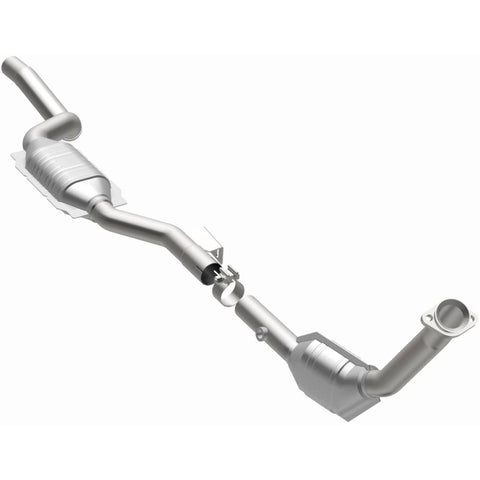 MagnaFlow Direct Fit Catalytic Converter 2003 ML350 3.7L Underbody - 52115