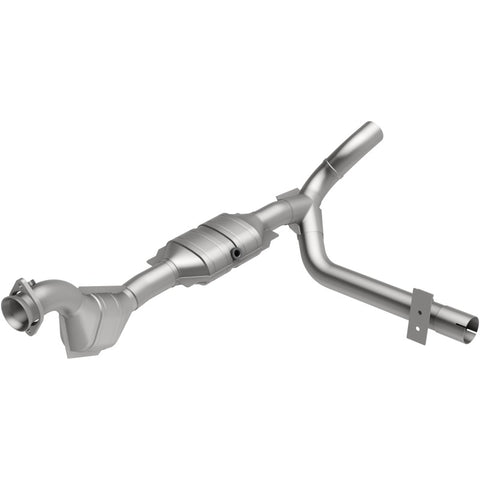MagnaFlow Direct Fit Catalytic Converter 01 Ford Trucks 4.6L - 447124