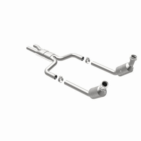 MagnaFlow Direct Fit Catalytic Converter 2003 THUNDERBIRD 3.9L Underbody - 52099