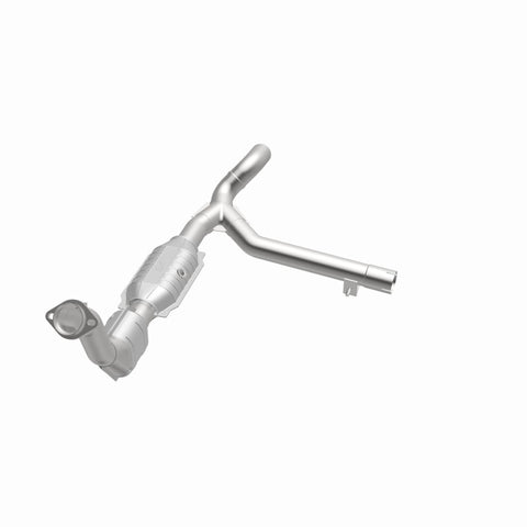 MagnaFlow Direct Fit Catalytic Converter 99-00 Ford Exped 4.6L - 51116