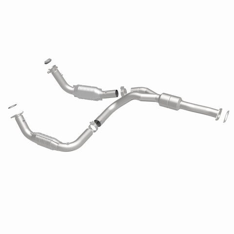 MagnaFlow Direct Fit Catalytic Converter 2011-2012 EXPRESS 2500 6.0L 6.0L Underbody - 52113