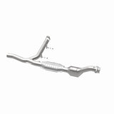 MagnaFlow Direct Fit Catalytic Converter 97-98 Ford Trucks 4.6L - 447178