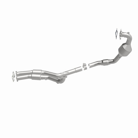 MagnaFlow Direct Fit Catalytic Converter 12-15 Cadillac SRX V6-3.6L (FWD Only) - 52647