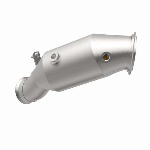 MagnaFlow 2014 BMW 335i GT xDrive 3.0L Underbody Direct Fit EPA Compliant Catalytic Converter - 52245