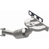 MagnaFlow Direct Fit Catalytic Converter BMW 5 01-03 Rear OEM - 49773