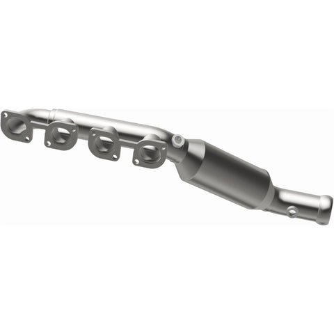 MagnaFlow Direct Fit Catalytic Converter 07-10 BMW X5 4.8L V8 - 52236