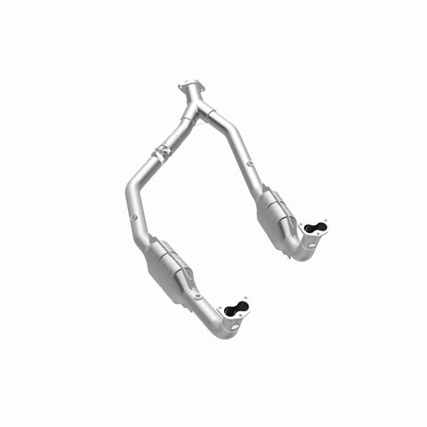 MagnaFlow Direct Fit Catalytic Converter 99-04 LR Discovery V8 OEM - 49720