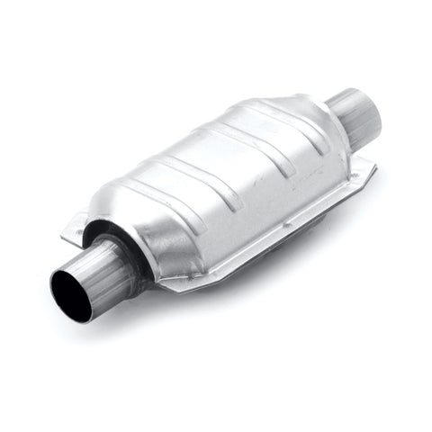MagnaFlow Conv Univ 2.25in Inlet/Outlet Center/Center Oval 9inx6.5inx13in - 444005