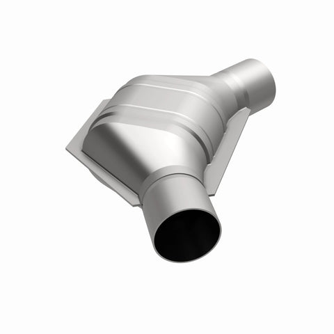 MagnaFlow Universal Catalytic Converter 2.50inch Angled In/Out FED - 94086