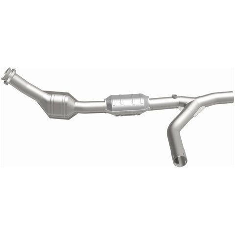 MagnaFlow Direct Fit Catalytic Converter 97-00 Ford Vans 4.2L - 447180