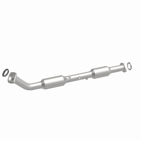 MagnaFlow 13-15 Toyota Tacoma California Grade CARB Compliant Direct-Fit Catalytic Converter - 5582703