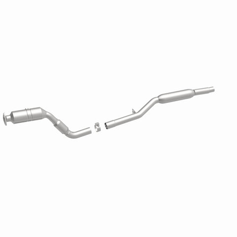 MagnaFlow Direct Fit Catalytic Converter 2005-2007 A6 QUATTRO 3.2L Underbody - 52132