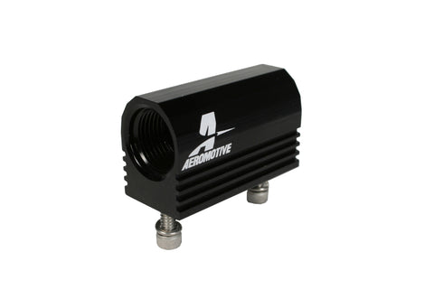 Aeromotive 05-06 Ford 4.6L Fuel Rail Pressure Sensor Adapter Log (-08 AN inlet / outlet) - 15115