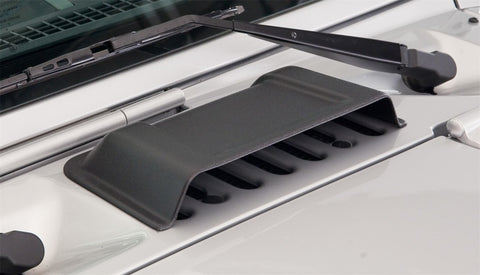 Bushwacker 98-18 Jeep Wrangler Trail Armor Hood Scoop (Textured Tpo) - Black - 15002