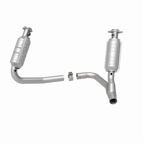 MagnaFlow 06 Mitsubishi Raider Direct Fit Catalytic Converter (California) - 4451627