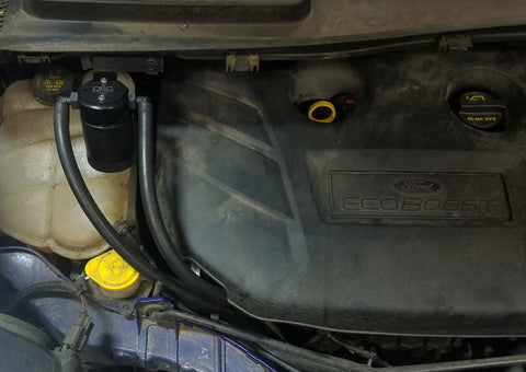 J&L 13-18 Ford Escape 2.0 EcoBoost 2.0 Oil Separator 3.0 Passenger Side - Black Anodized - 3038P-B
