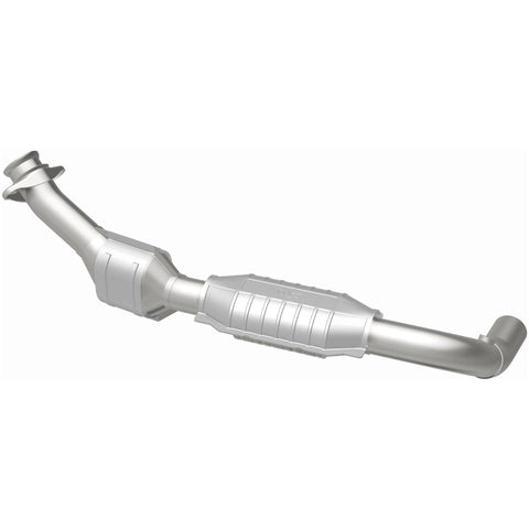 MagnaFlow Direct Fit Catalytic Converter 01-03 Ford E150 4.2L D/S - 447158