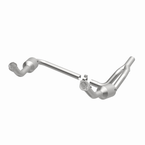 MagnaFlow 10-11 Jeep Wrangler 3.8L Direct Fit CARB Compliant Catalytic Converter - 5551458