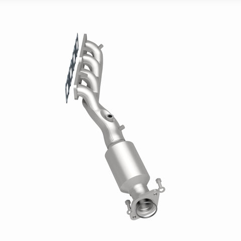 MagnaFlow Direct Fit Catalytic Converter Infiniti/Nissan Truck 8 5.6L P/S Manifold (49 State) - 50381