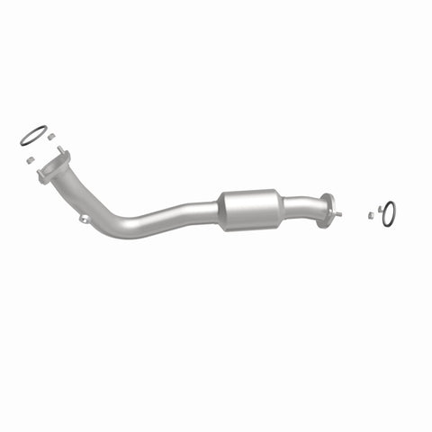 MagnaFlow Direct Fit Catalytic Converter 13-15 RAV4 2.5 Underbody - 52543