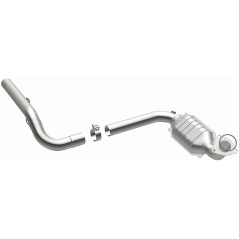 MagnaFlow Direct Fit Catalytic Conv 02-06 Cadillac Escalade / 02-06 GM Yukon (Inc Denali) 6.0L D/S - 93601
