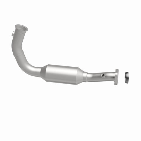 MagnaFlow Direct Fit Catalytic Converter OEM 2004 Jeep Liberty Underbody - 4551583