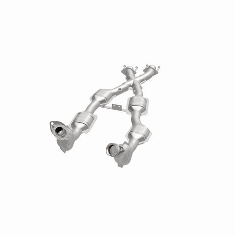 MagnaFlow Direct Fit Catalytic Converter 96-98 Mustang GT 4.6L 50S - 441115