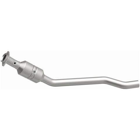 MagnaFlow Direct Fit Catalytic Converter 2011 Grand Cherokee 5.7L DS - 49739