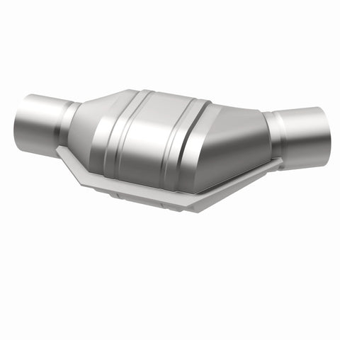 MagnaFlow Conv Universal 2.25 inch Angled O/C PC2 Rear - 338075