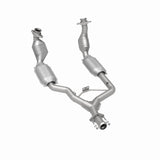 MagnaFlow Direct Fit Catalytic Converter 96-98 Ford Mustang 3.8L - 444064