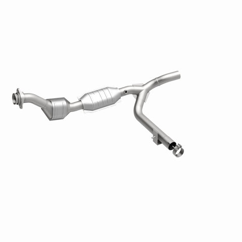 MagnaFlow Direct Fit Catalytic Converter 99 Ford F-150 4.6L - 23082