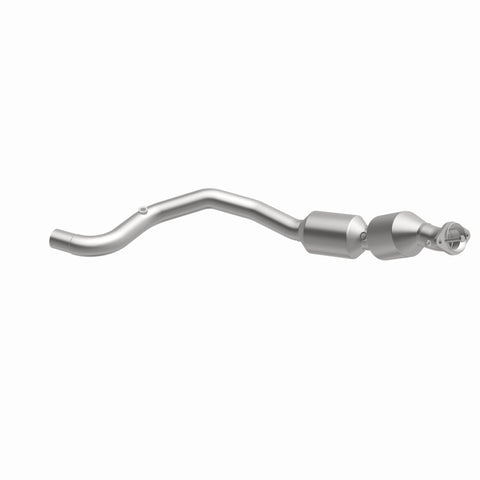 MagnaFlow 13-17 Range Rover V8 5 OEM Underbody Direct Fit EPA Compliant Catalytic Converter - 21-535
